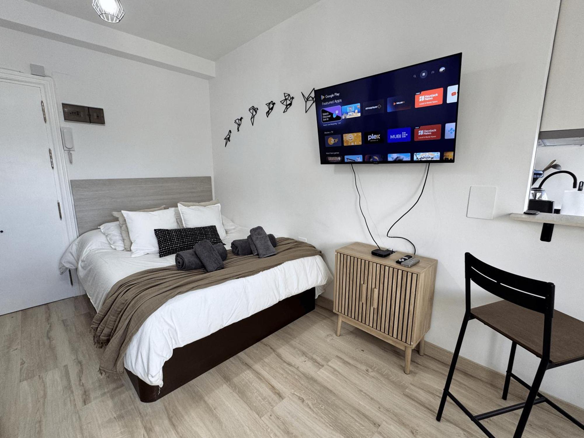 Beachfront Studio ,The View Calahonda, Panoramic Sea Views Ситио-де-Калаонда Экстерьер фото